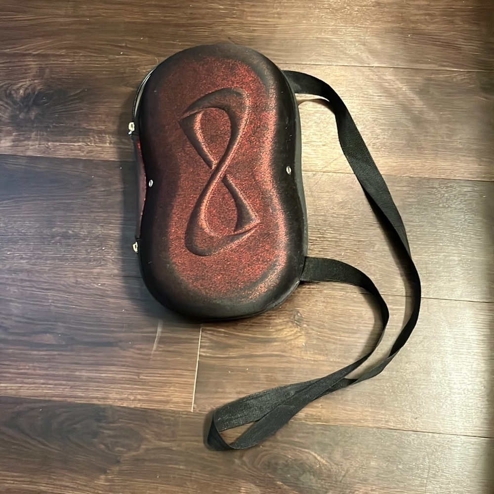 Nfinity shoe case